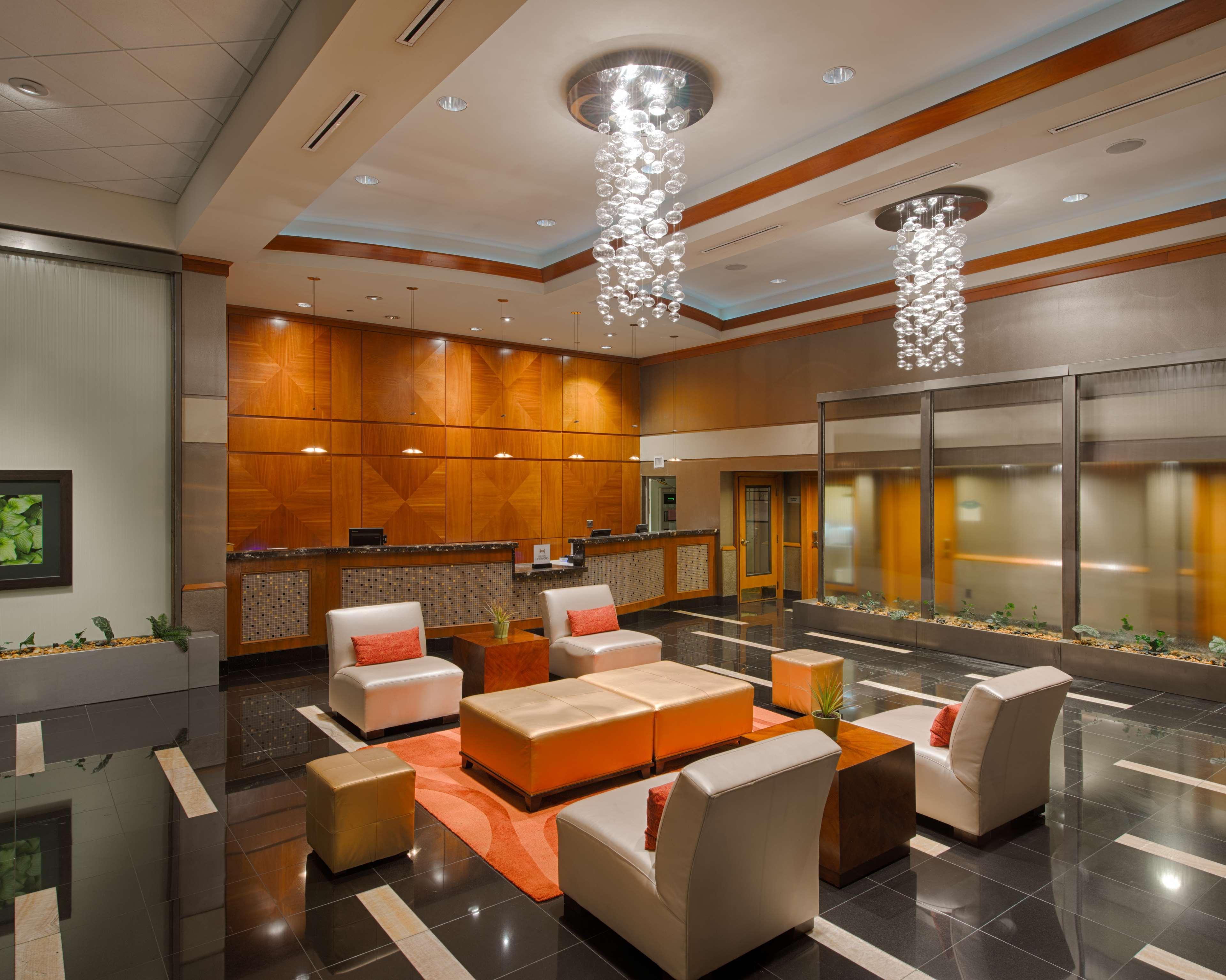 Doubletree By Hilton Palm Beach Gardens Exterior photo